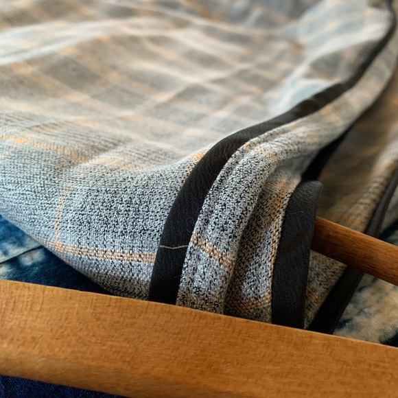 🌚 Kenneth Cole Plaid Pants with Black Piping - Picture 3 of 7